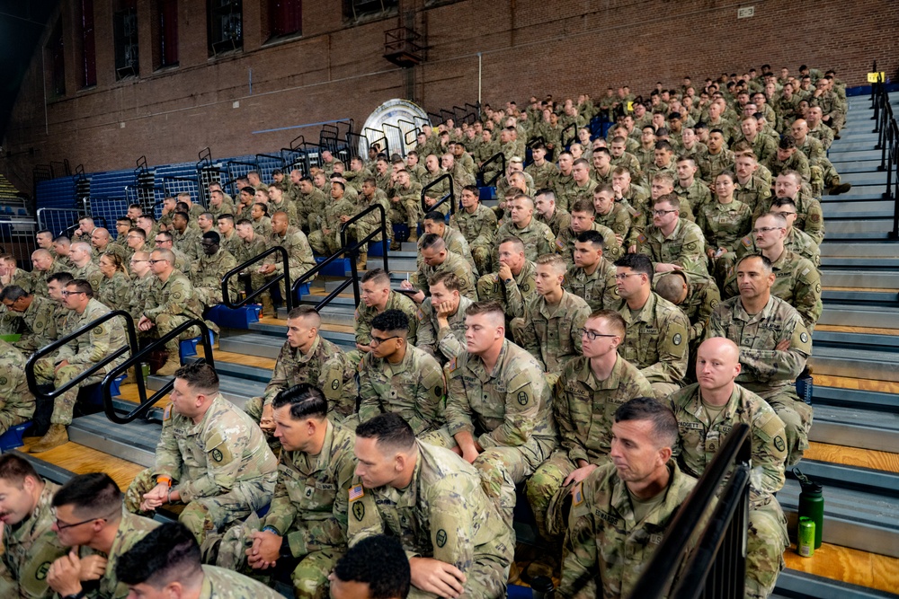 West Virginia, South Carolina National Guards arrive in Washington