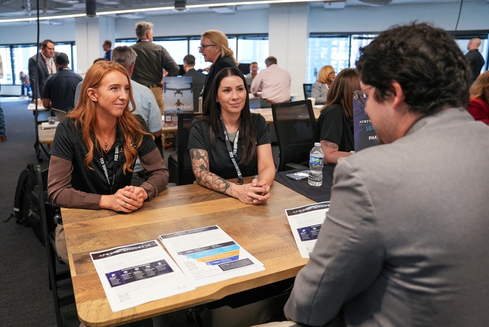 AFWERX connects with industry during office hours at Fed Supernova 2025