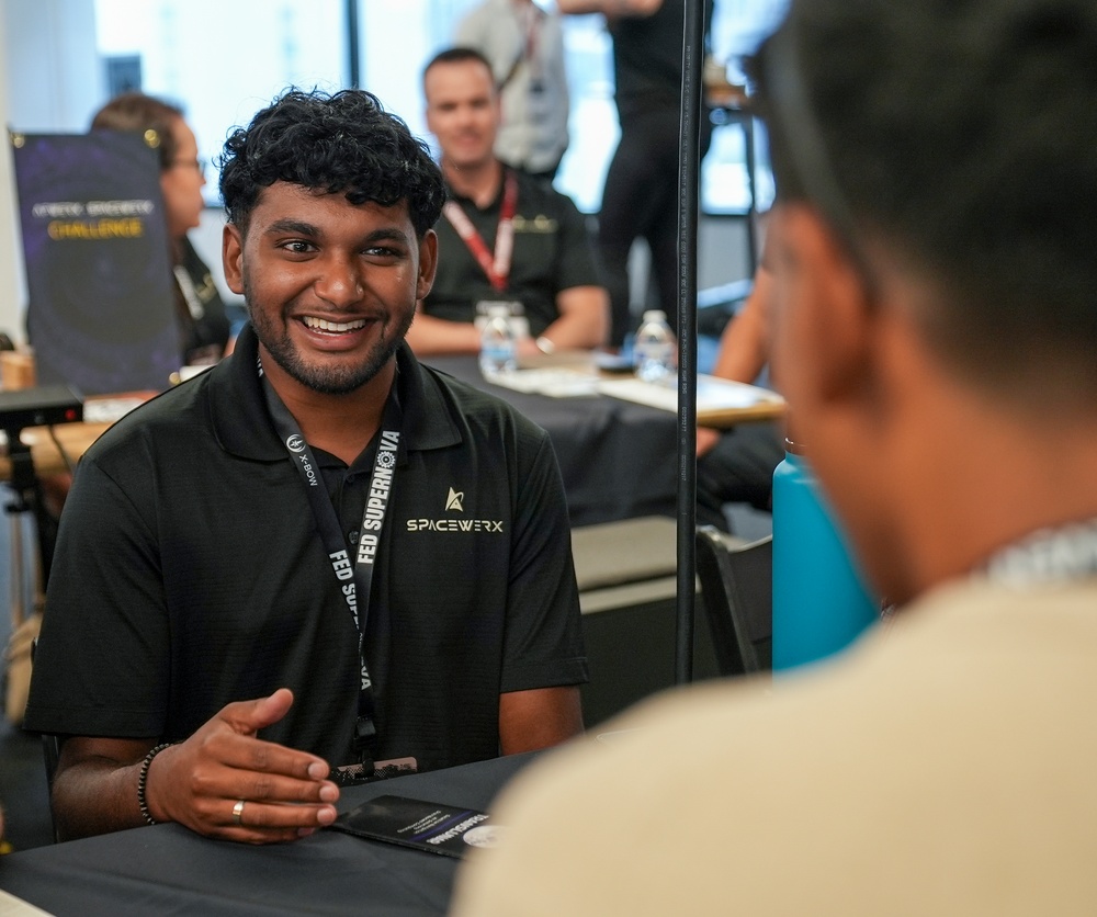 AFWERX connects with industry during office hours at Fed Supernova 2025