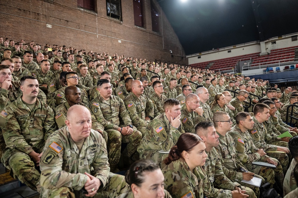 West Virginia, South Carolina National Guard arrive in Washington