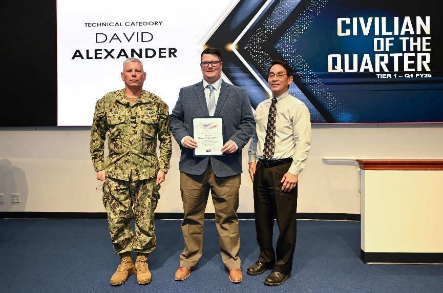 Electronics Technician David Alexander Receives Prestigious Fleet Engineering Award