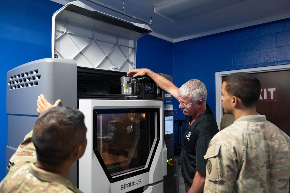 15 MXS hosts 3D printing operator certification course