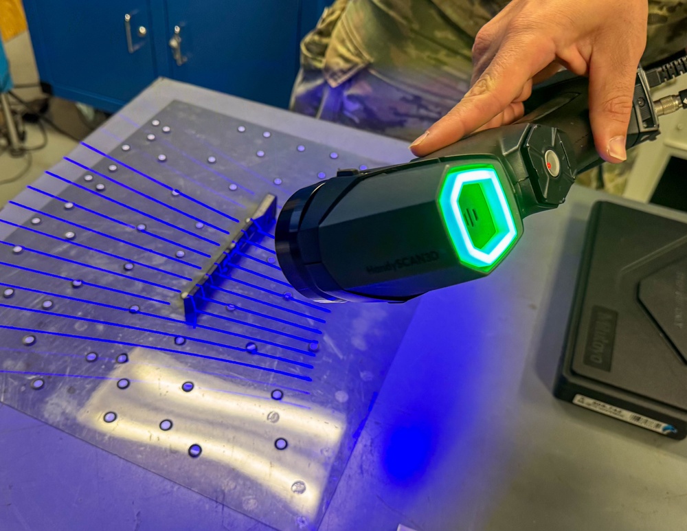 15 MXS hosts 3D printing operator certification course
