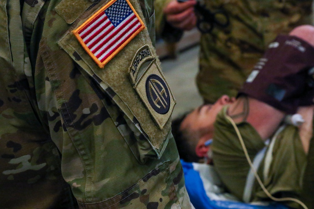 All-American DUSTOFF, medics complete quarterly medical training exercise