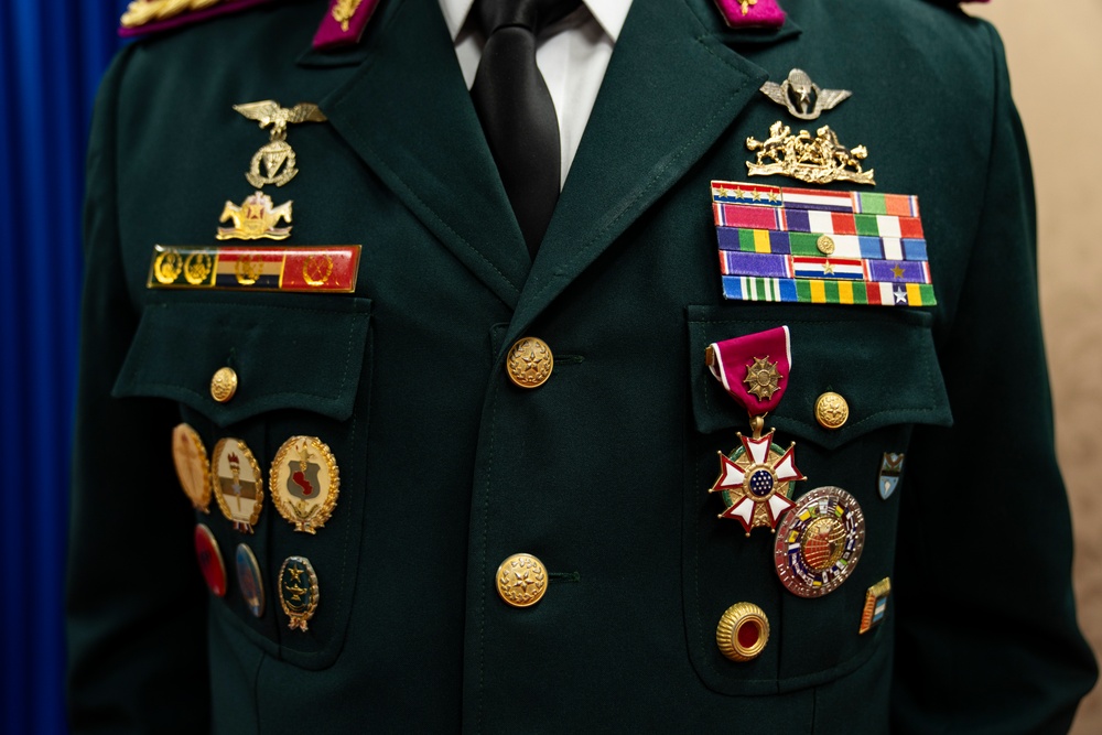 U.S. Awards Legion of Merit to Paraguayan Military Leader