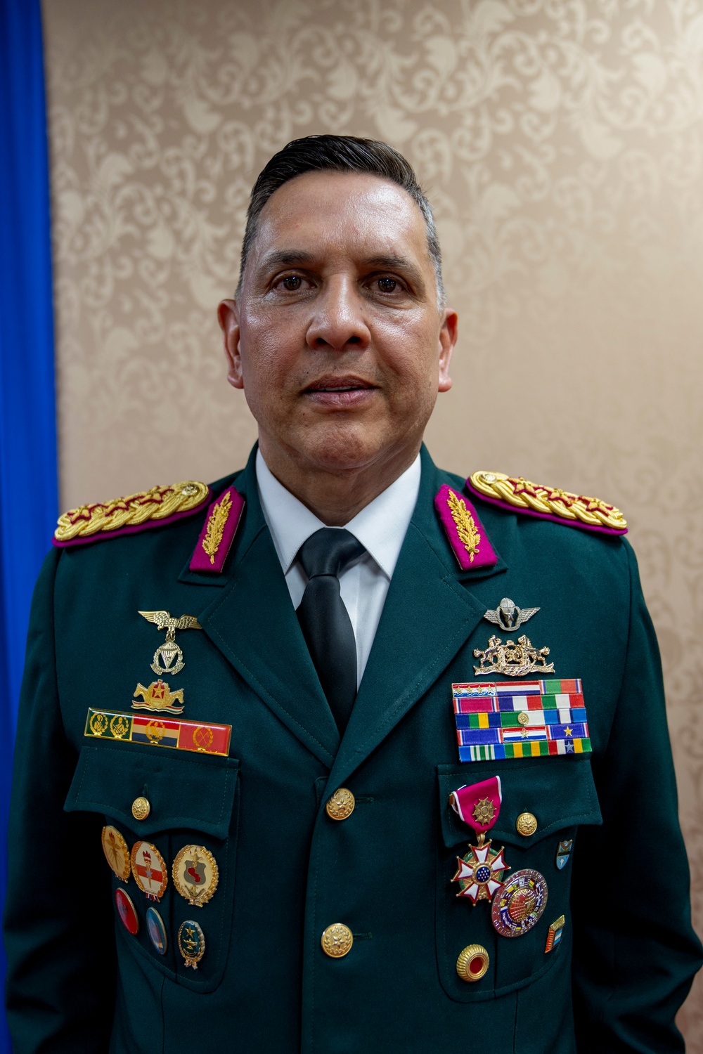 U.S. Awards Legion of Merit to Paraguayan Military Leader