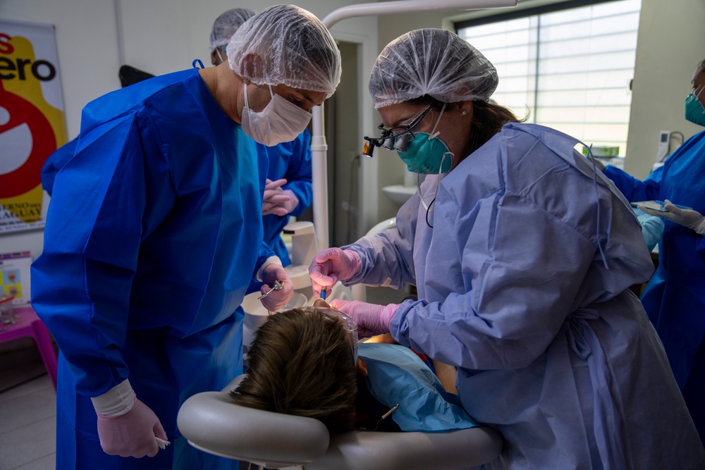 U.S., Paraguay strengthen healthcare partnership with dental suite, eyeglasses donation