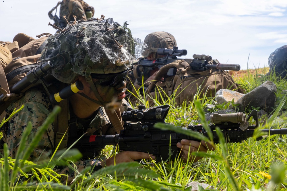 1st MAW, 3rd MARDIV Marines simulate alert contingency MAGTF response