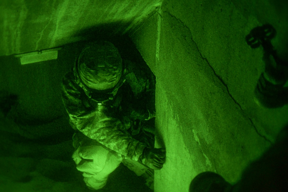 386th ECES sharpens CBRN skills in underground exercise