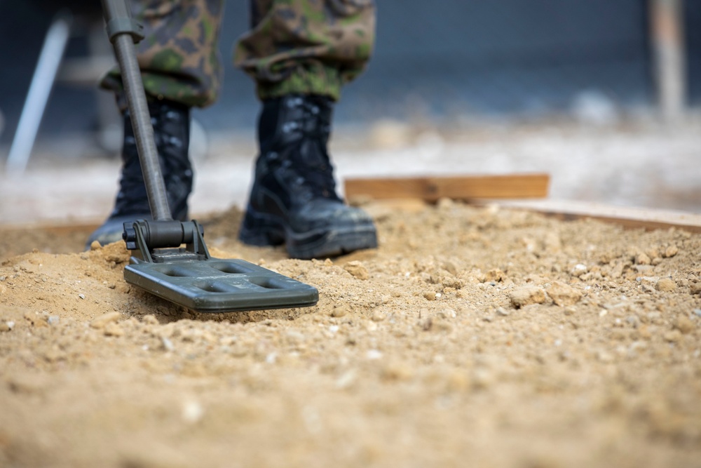 ‘Wall-E’ on the Front Lines: EOD Soldiers Train for Real-World Explosives