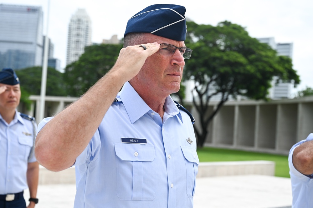 Gen. Healy visits Manila American Cemetery