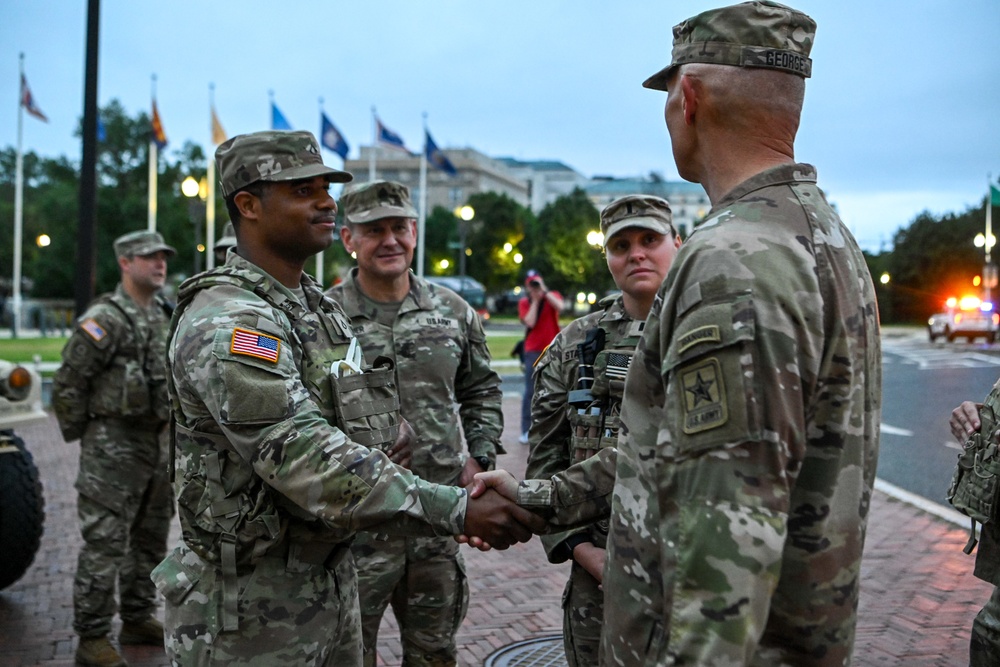 U.S. Army Chief of Staff, Sgt. Maj. of the Army visit D.C. Safe and Beautiful Task Force