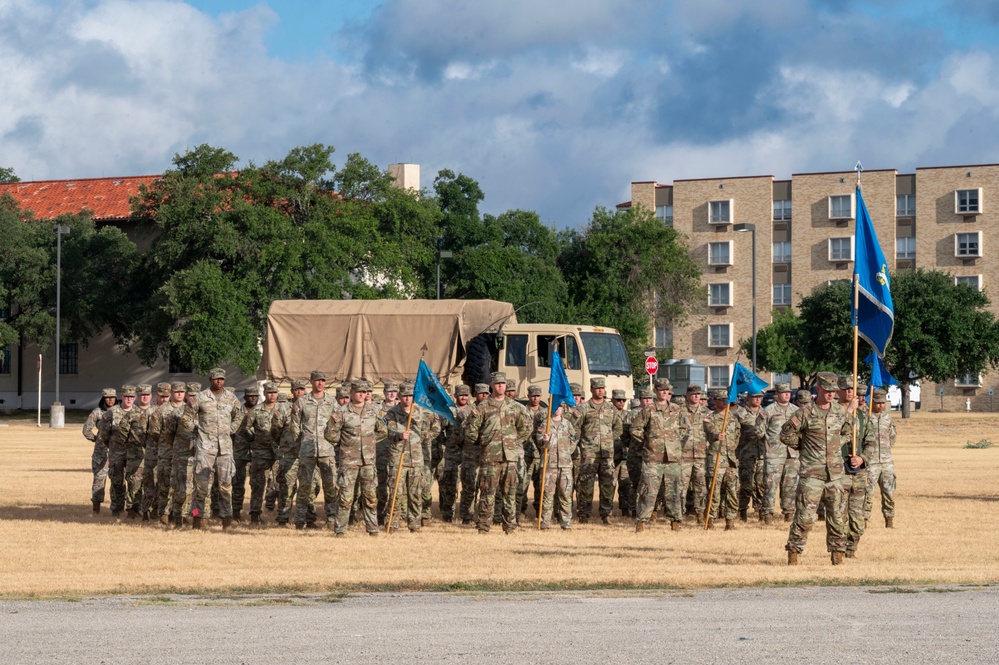 470th Military Intelligence Brigade Change of Command