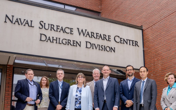 Manuel Hermosilla, SES, visited NSWC Dahlgren Division