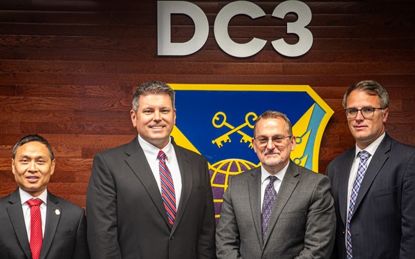 DC3 host DEA Chief of Forensics