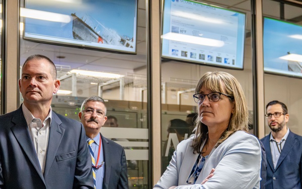 Manuel Hermosilla, SES, visited NSWC Dahlgren Division