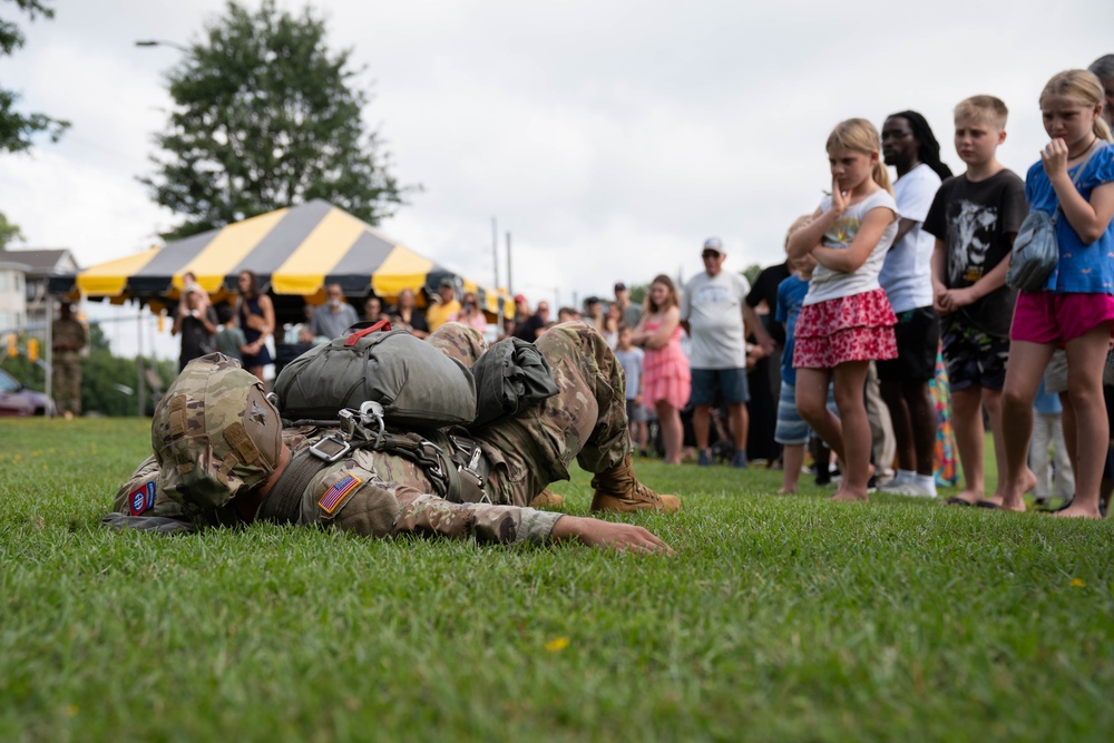 National Airborne Day Brings Soldiers, Community Together in Fayetteville