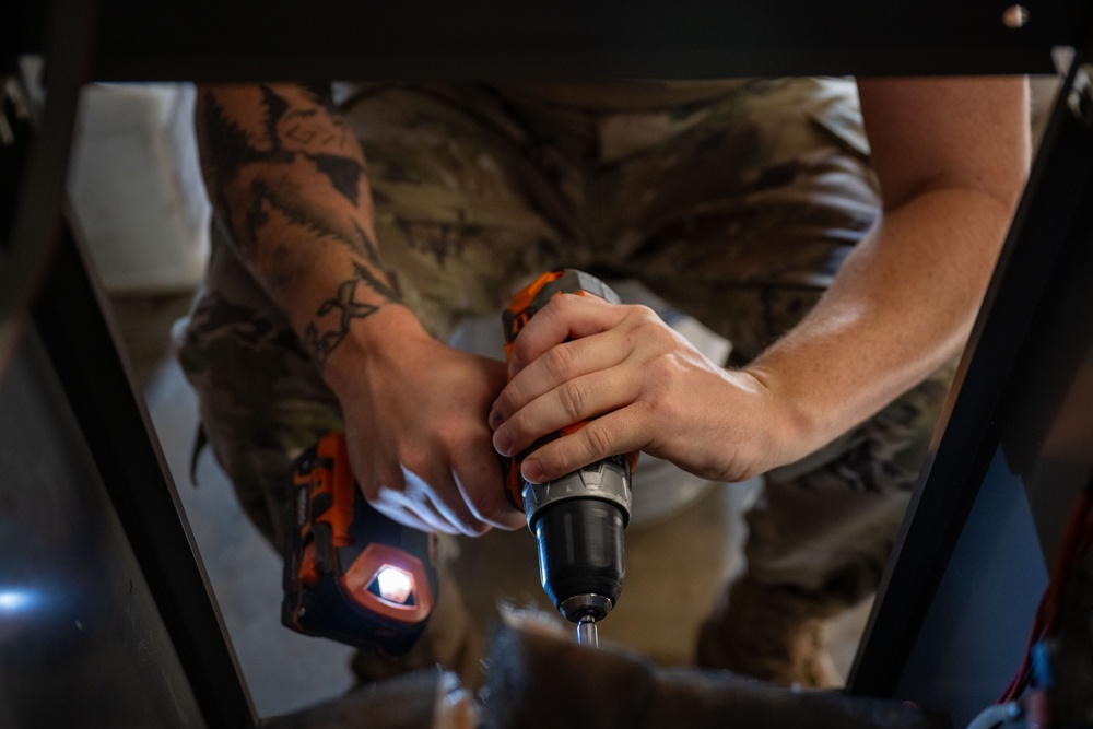 Turn up the heat: HVAC Airmen perform preventative maintenance