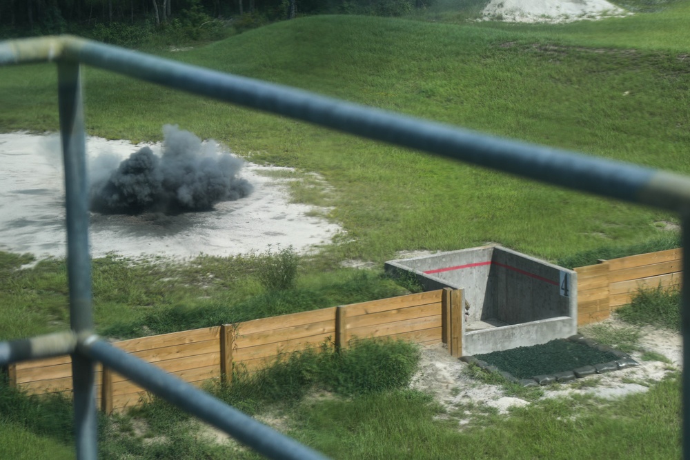Marines with School of Infantry – East train to throw grenades