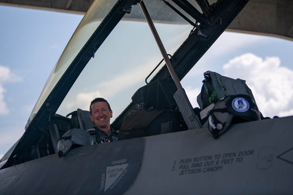 Stohler flies fini-flight