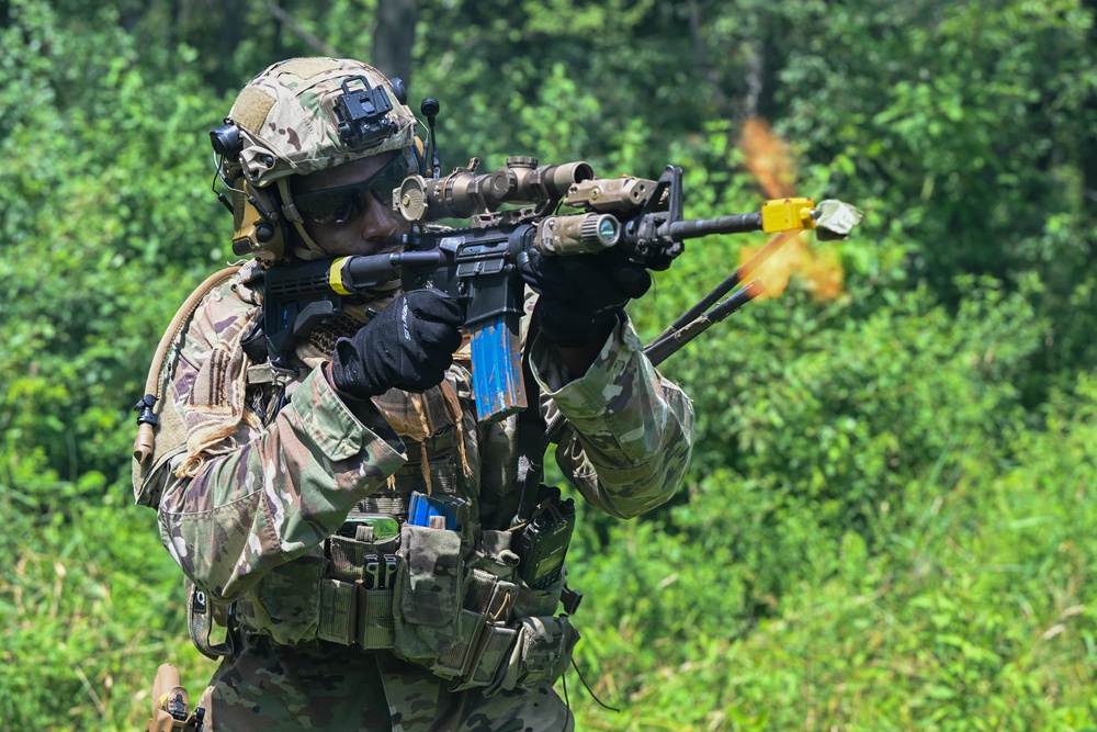 In it together: Maintainers crank through security forces course