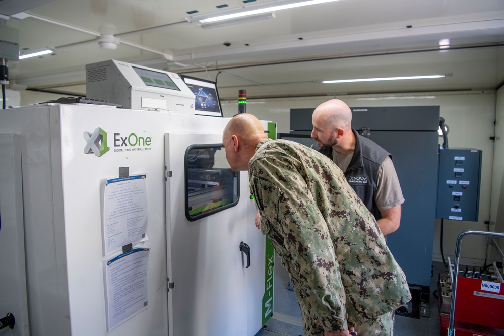 SWOBOSS Attends Naval Postgraduate School's CAMRE Demonstration as Part of Exercise Trident Warrior