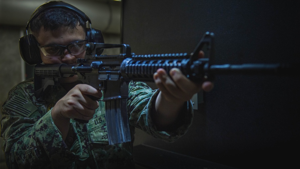 Ronald Reagan Security Reaction Force Qualifies at Range