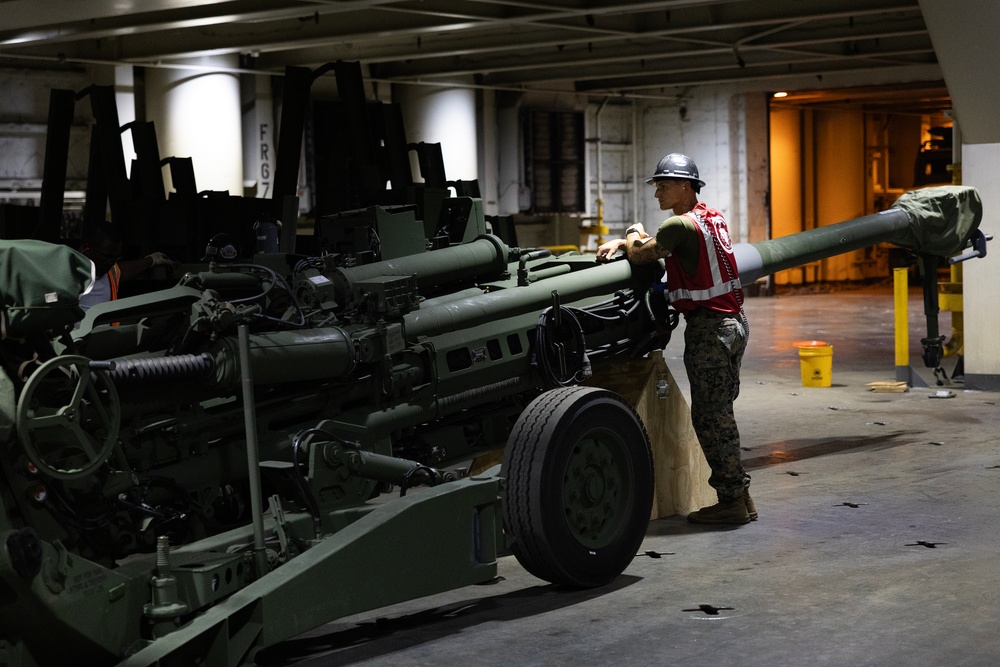 Marines Return Howitzers to Maritime Prepositioning, Modernized for Storage