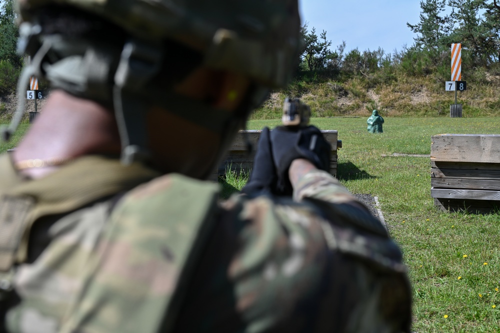 USAREUR-AF Best Squad Competition: M17 Pistol Qualification