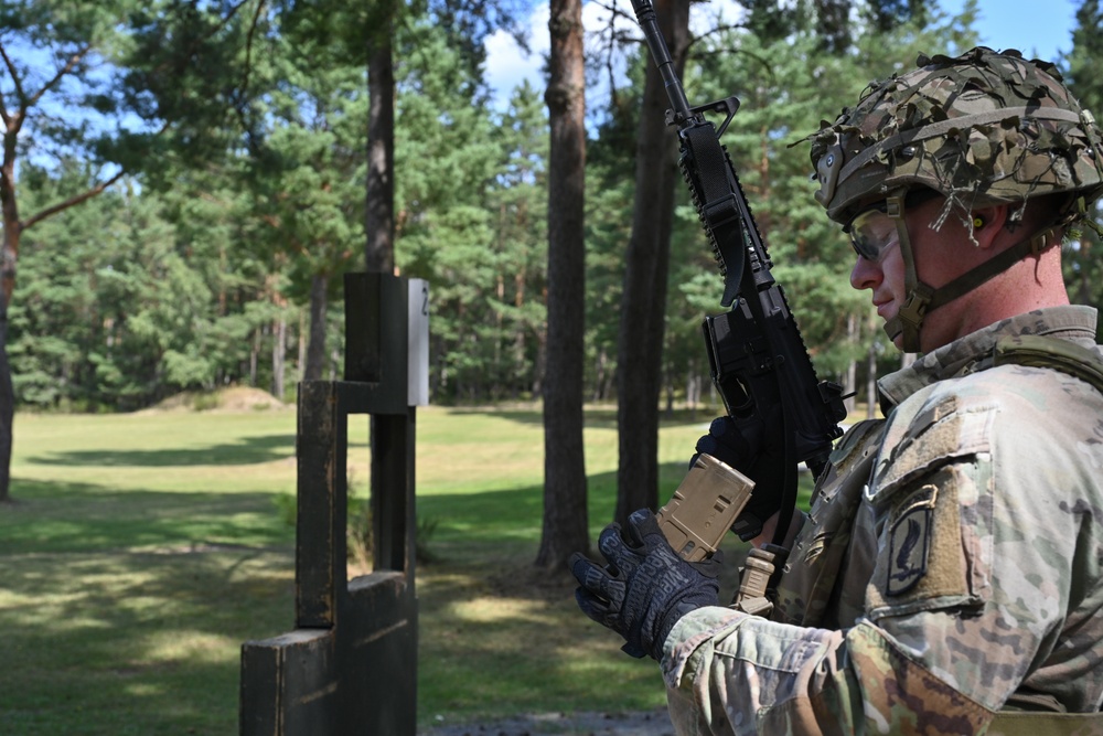 USAREUR-AF Best Squad Competition: M4 Zero and Qualification