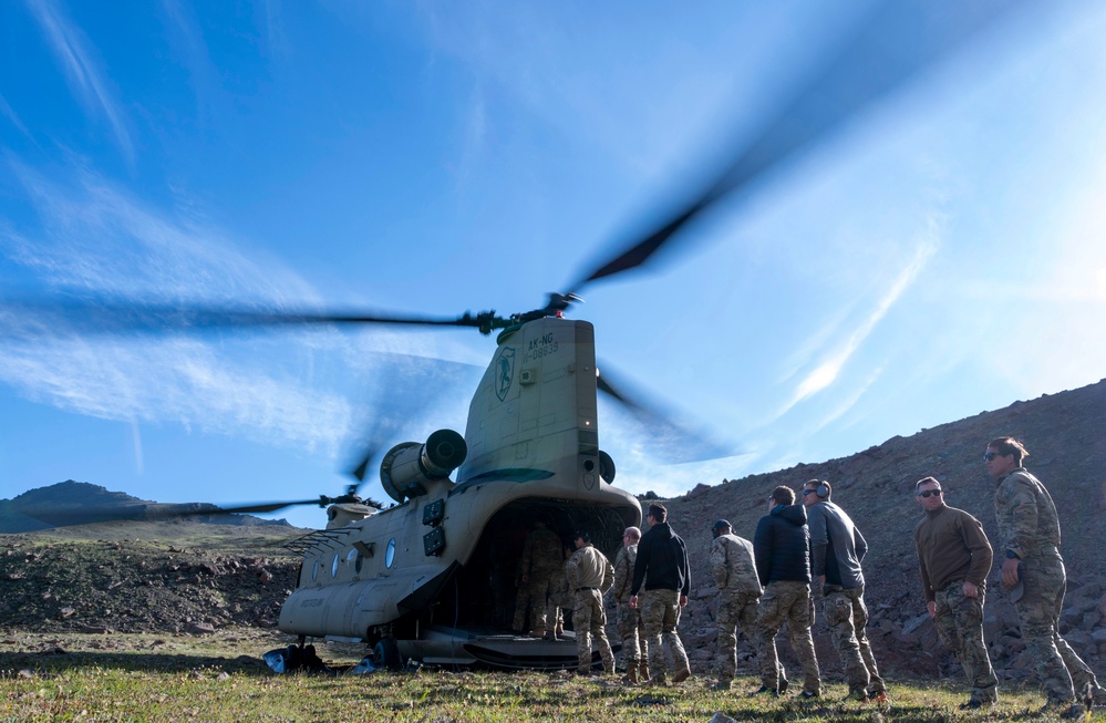 U.S. Navy EOD Mobile Unit 11 conducts diving operations during Arctic Edge 2025