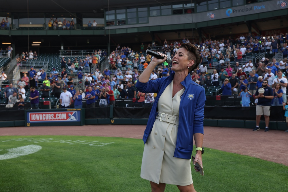 Iowa National Guard Public Affairs Director sings National Anthem at Annual Guard Night