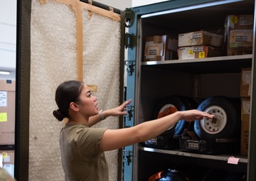 35th Logistics Readiness and Munitions Airmen train with 137th SOW Air Commandos