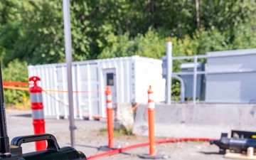 U.S. Marine EOD technicians conduct exploitation operations during Arctic Edge 2025