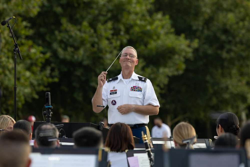 U.S. Army Concert Band performs at The Capitol