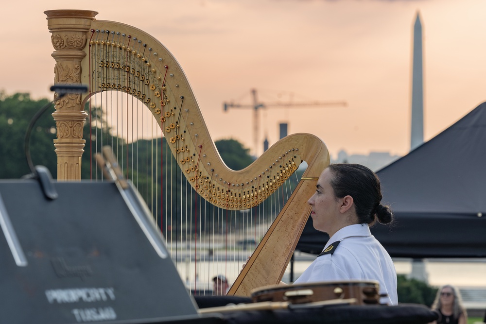 U.S. Army Concert Band performs at The Capitol