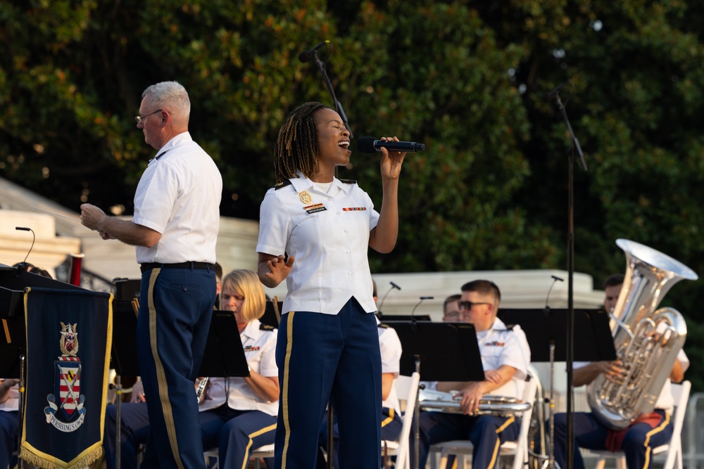 U.S. Army Concert Band performs at The Capitol