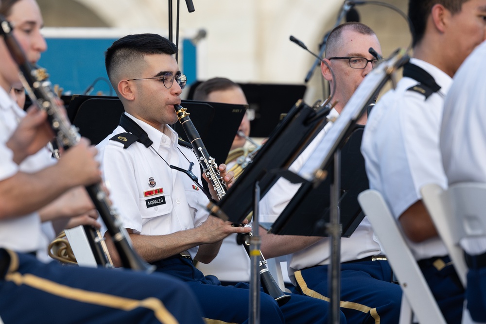 U.S. Army Concert Band performs at The Capitol