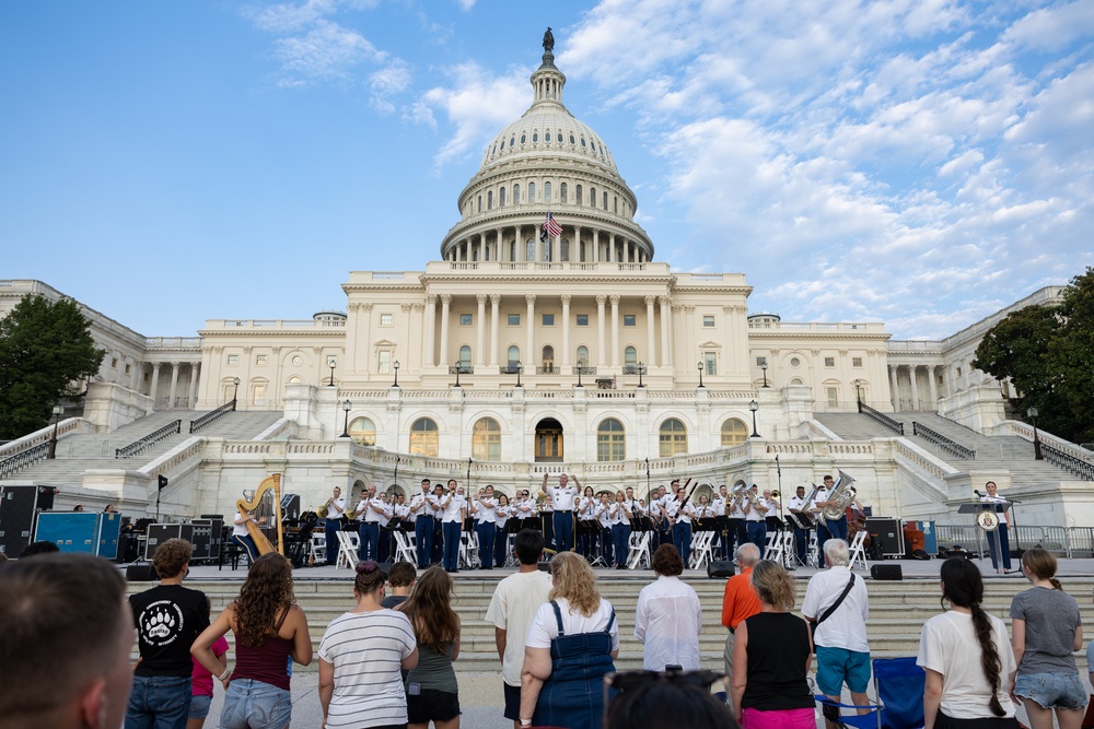 U.S. Army Concert Band performs at The Capitol