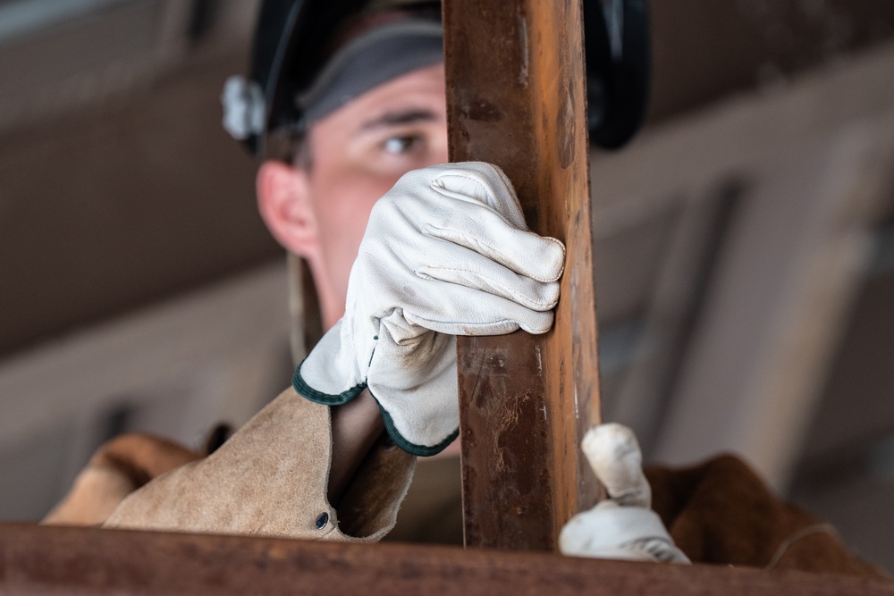 Structural journeymen make repairs to Cannon Air Force Base Structural journeymen make repairs to Cannon Air Force Base