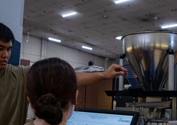 137th SOW Airmen integrate with 35th LRS, MUNS