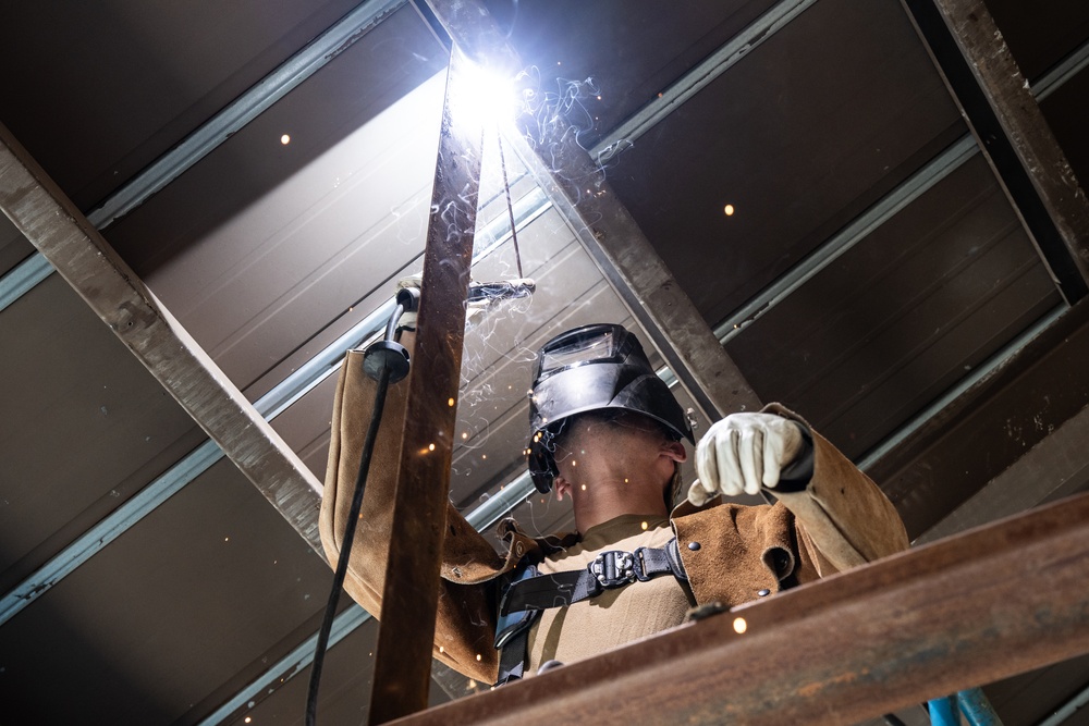 Structural journeymen make repairs to Cannon Air Force Base Structural journeymen make repairs to Cannon Air Force Base
