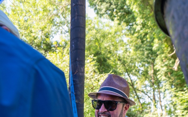 USAREUR-AF and Mayor of Bergisch-Gladbach visits 25-11 DE