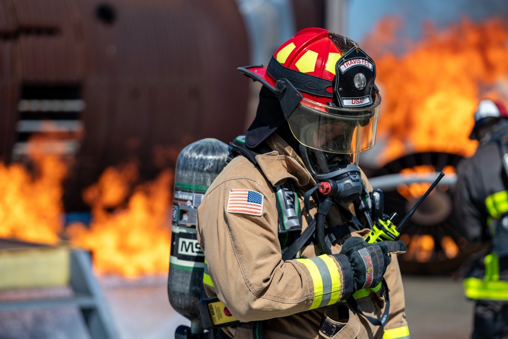 Team Travis partners with SFO firefighters in live-fire training