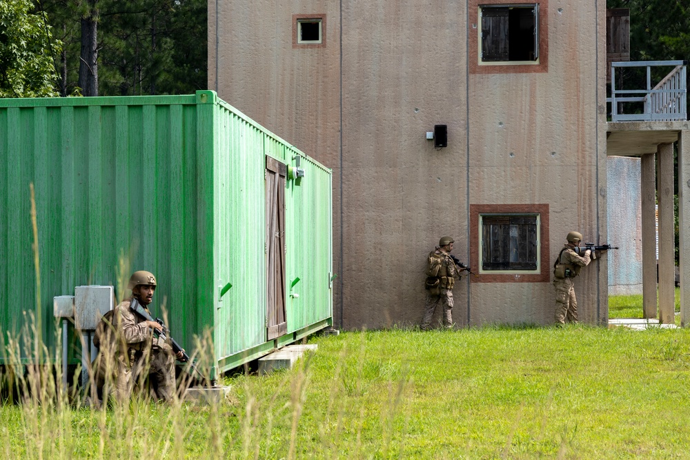 U.S. Marines with II MSB Participate in the Outdoor Infantry Immersion Trainer