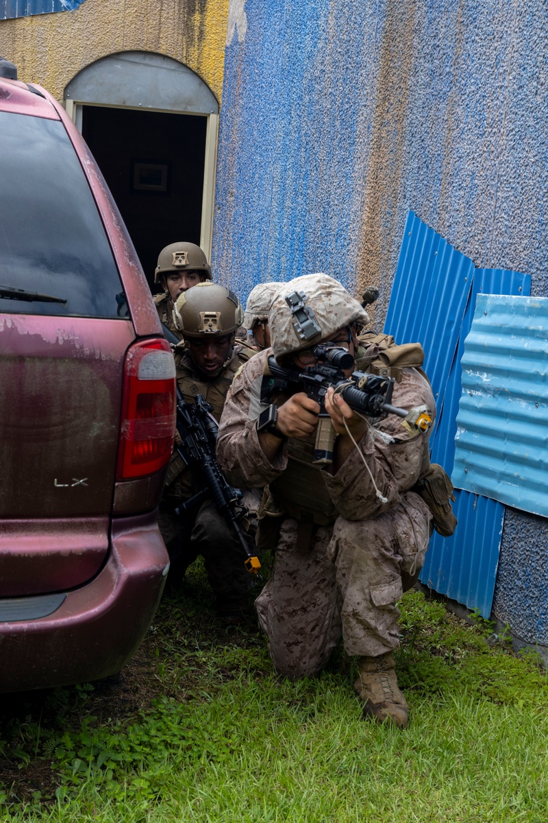 U.S. Marines with II MSB Participate in the Outdoor Infantry Immersion Trainer