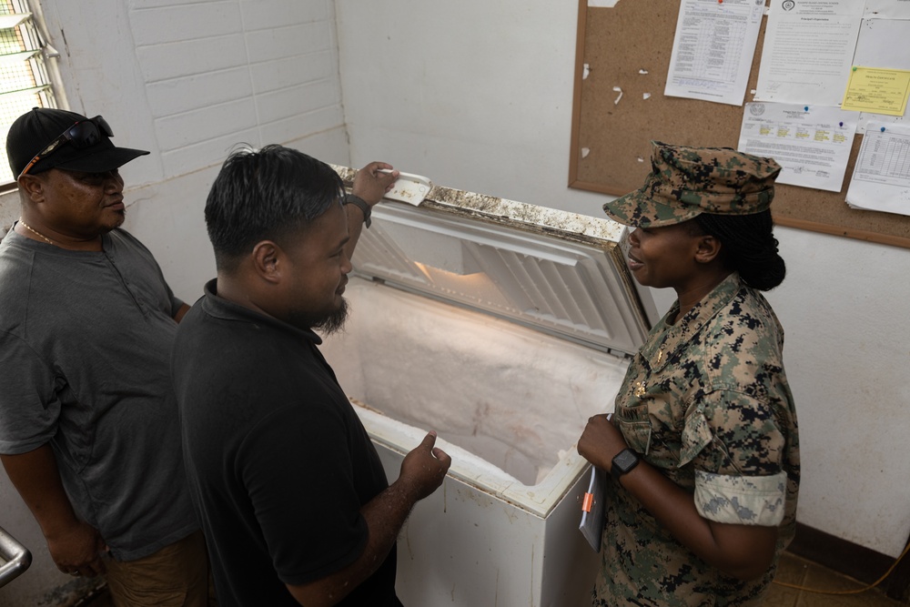 Koa Moana 25 Sailors Conduct Food Inspection