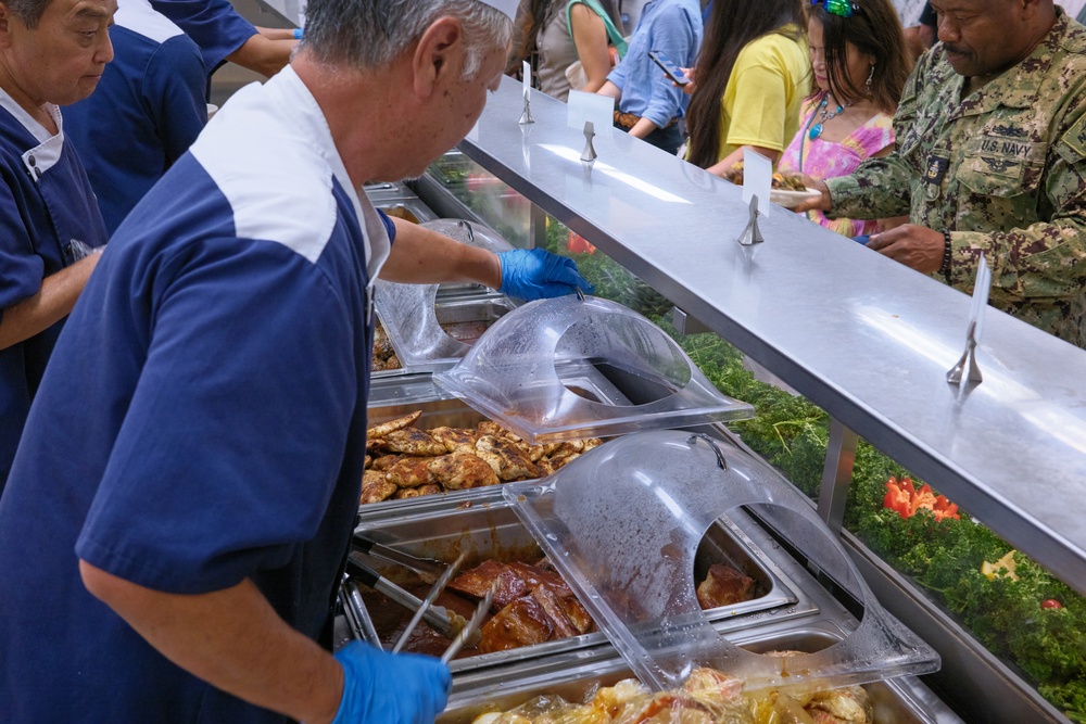 CFAY Commodore Matthew C. Perry General Mess Hosts Open Galley
