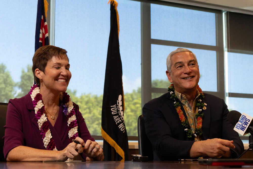 Educational Partnership Agreement between the Defense POW/MIA Accounting Agency and the University of Hawaii