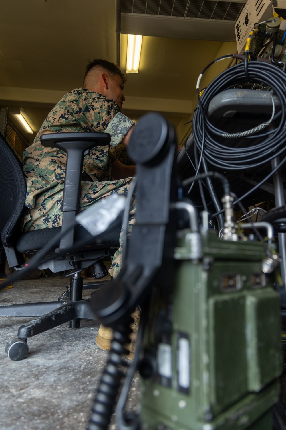 7th Communication Battalion conducts strap exercise